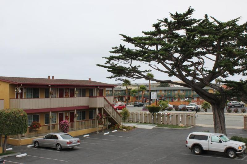Surestay Hotel By Best Western Seaside Monterey Exteriér fotografie