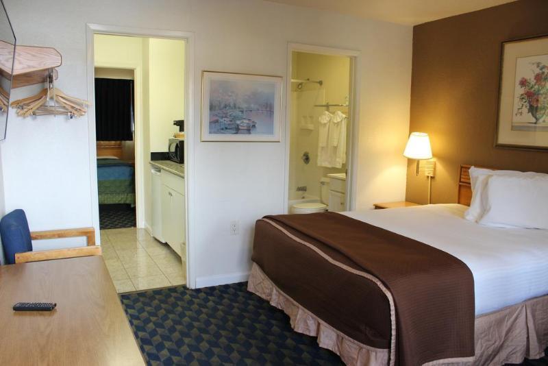 Surestay Hotel By Best Western Seaside Monterey Exteriér fotografie