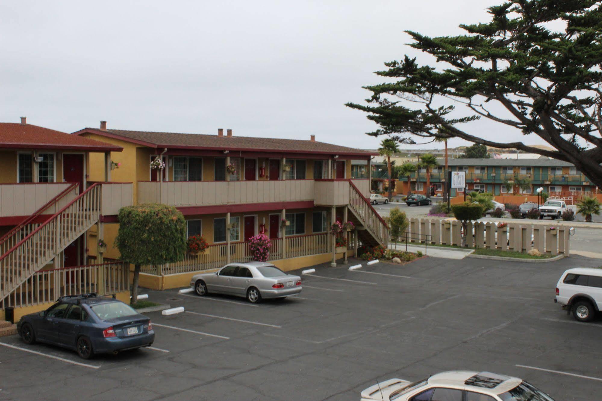 Surestay Hotel By Best Western Seaside Monterey Exteriér fotografie