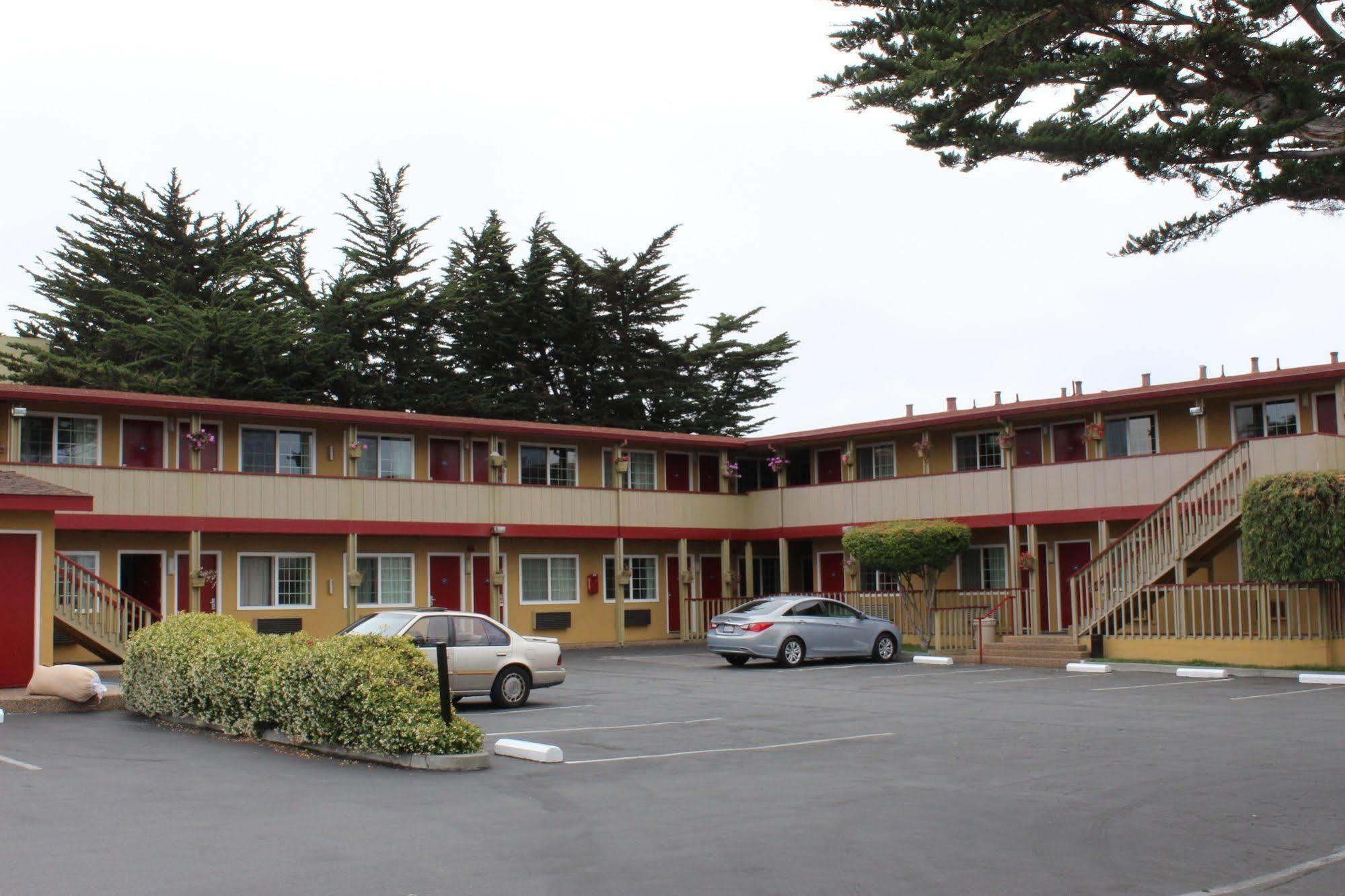 Surestay Hotel By Best Western Seaside Monterey Exteriér fotografie